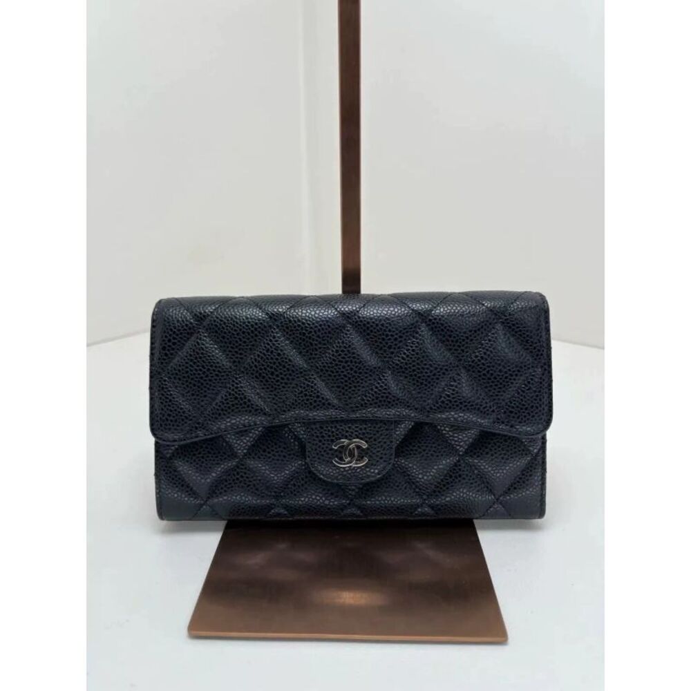 Chanel Women Pre-Loved Bag Very Good Condition